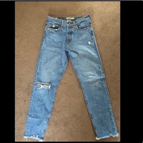 Levi’s Wedgie jeans - Picture 1 of 3